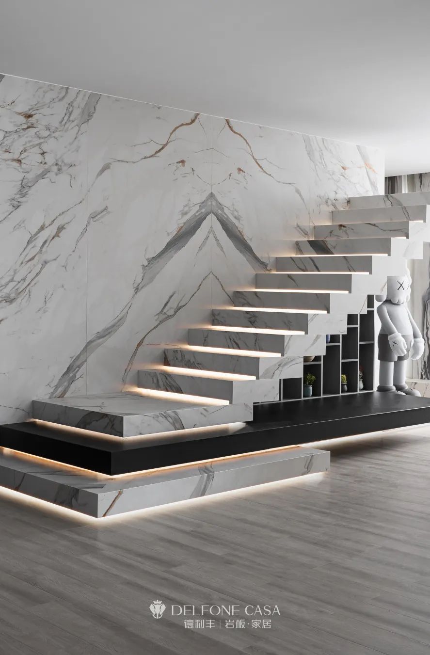 這幾款巖板樓梯,一個比一個驚艷!(圖2) 這幾款巖板樓梯,一個比一個驚艷!(圖2)