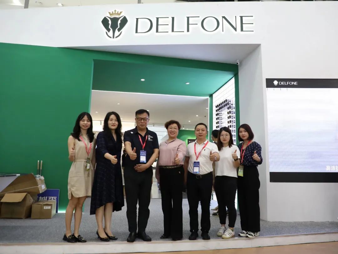 實(shí)力綻放 巖領(lǐng)未來 | 德利豐X2022廣州建博會圓滿收官!(圖4) 實(shí)力綻放 巖領(lǐng)未來 | 德利豐X2022廣州建博會圓滿收官!(圖4)