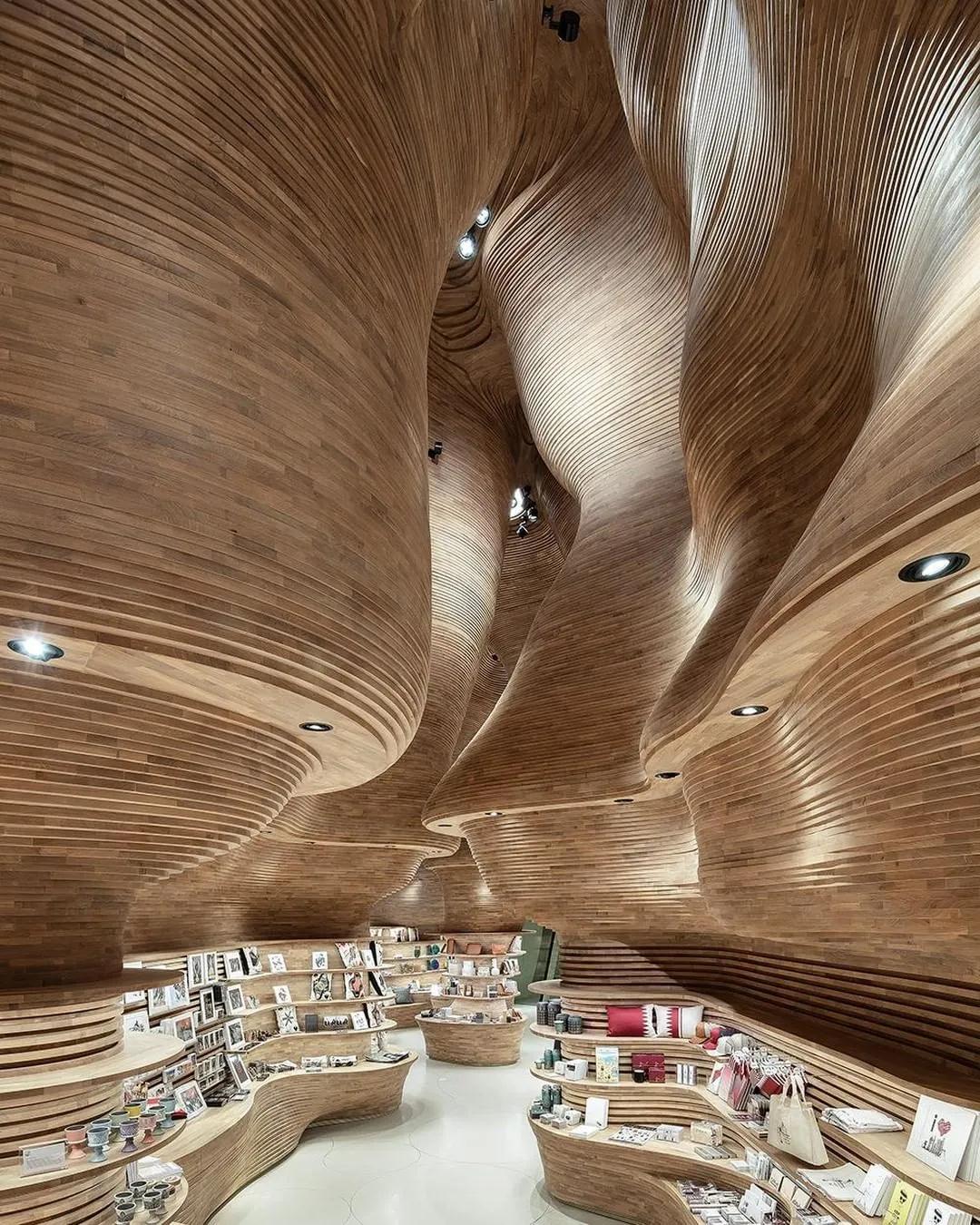 DELFONE奢木系列新品 | 意大利黑胡桃,歷久彌新的溫潤典雅