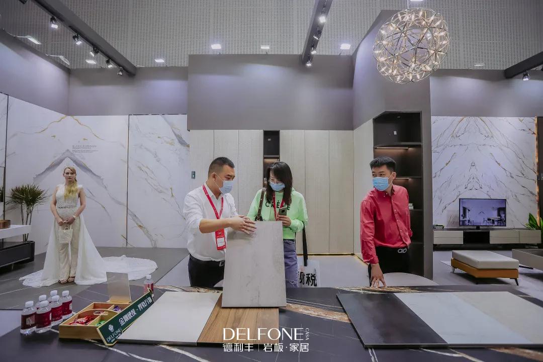 巖載定制家 | 德利豐攜新品火爆廣州家博會(圖8) 巖載定制家 | 德利豐攜新品火爆廣州家博會(圖8)