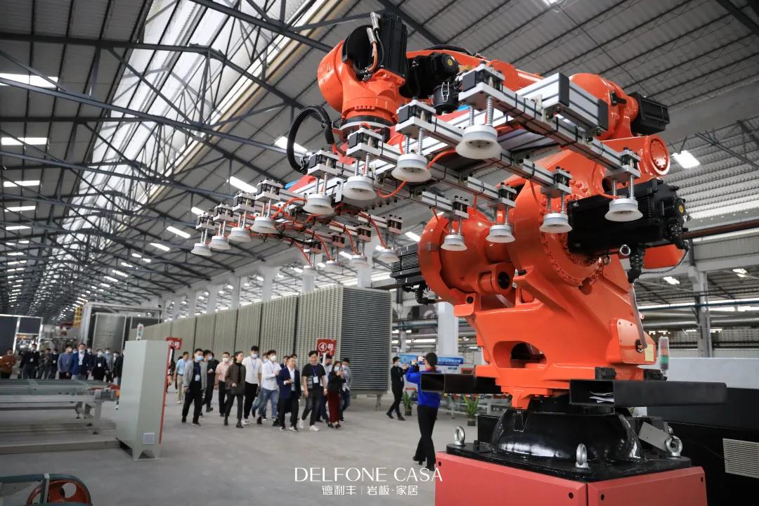 巖續(xù)豐芒 | 2021德利豐春季新品及新形象全球發(fā)布會榮耀盛啟(圖4) 巖續(xù)豐芒 | 2021德利豐春季新品及新形象全球發(fā)布會榮耀盛啟(圖4)