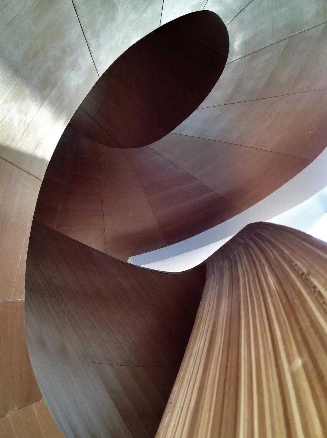 DELFONE新品 | 鈦金系列，構建酷感十足的摩登空間(圖1)