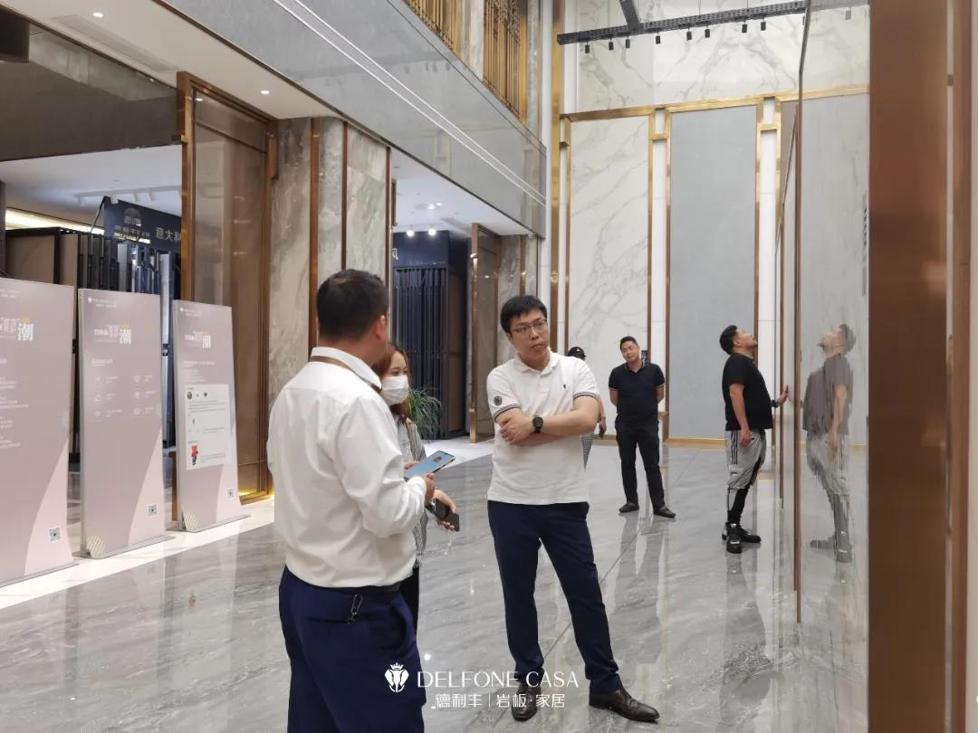 走進德利豐,赴一場巖板奢尚之旅(圖3) 走進德利豐,赴一場巖板奢尚之旅(圖3)