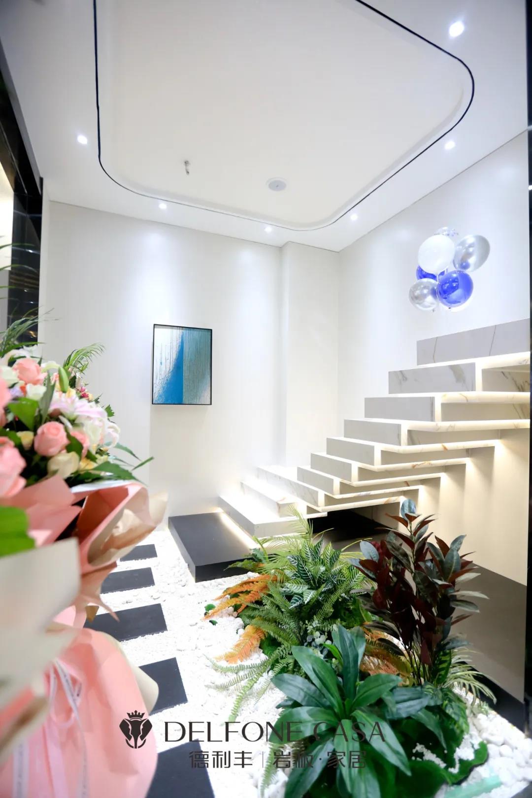 探店速遞 | 沈陽絕美巖板旗艦店，承載藝術的空間作品(圖10)