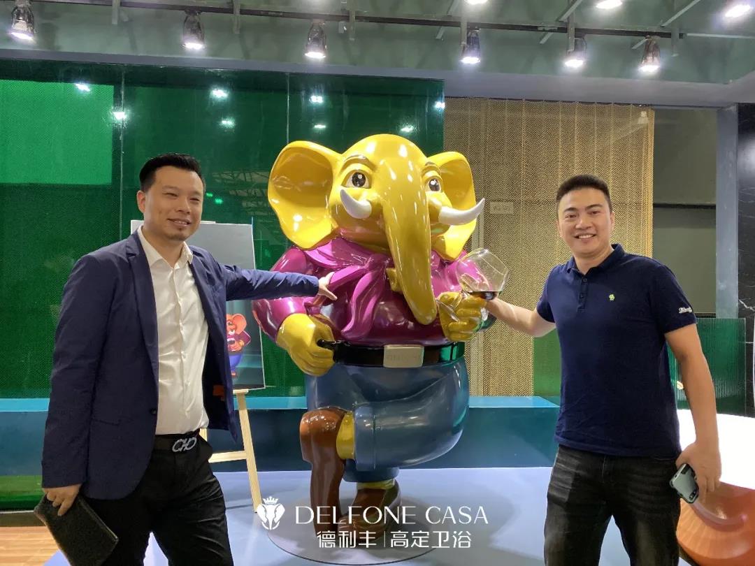 智空間，質(zhì)體驗(yàn) | 德利豐高定衛(wèi)浴驚艷亮相，引爆上海廚衛(wèi)展(圖14)