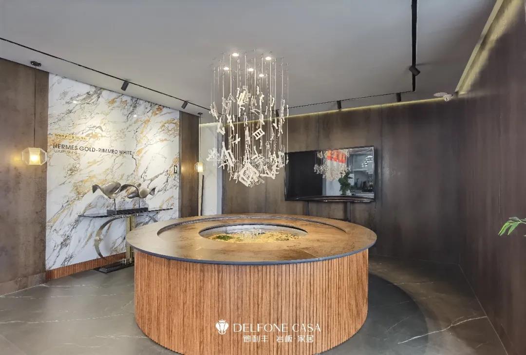 探店速遞 | 德利豐余姚巖板展館,營(yíng)造自然、品味與格調(diào)(圖4) 探店速遞 | 德利豐余姚巖板展館,營(yíng)造自然、品味與格調(diào)(圖4)