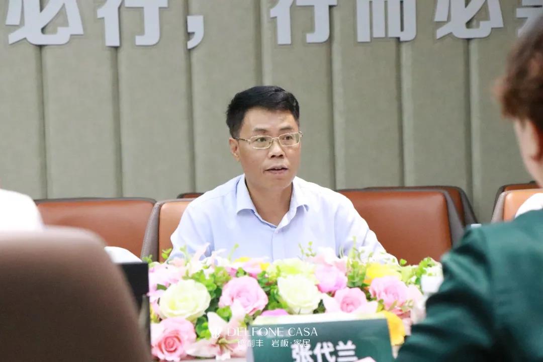 德利豐3mm超薄高強家居飾面巖板達到國際先進水平(圖4) 德利豐3mm超薄高強家居飾面巖板達到國際先進水平(圖4)