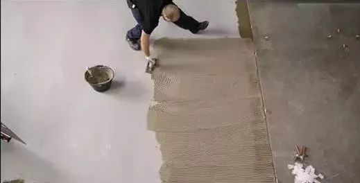 【干貨】7步解鎖大巖板鋪貼技巧！(圖3)