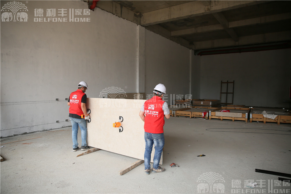 【揭秘】德利豐大巖板鋪貼視頻花絮，速速圍觀(圖13)