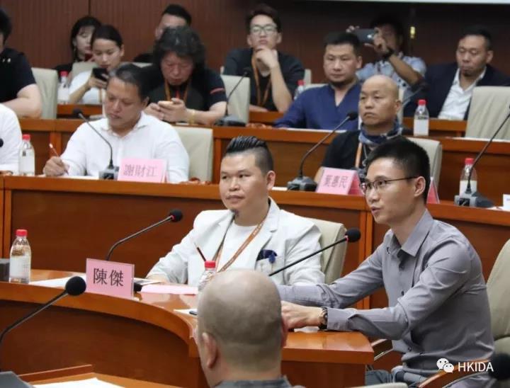 華人設(shè)計勢力集結(jié),開啟大時代、大發(fā)展、大視(圖9) 華人設(shè)計勢力集結(jié),開啟大時代、大發(fā)展、大視(圖9)