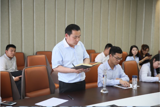 誰語爭鋒 定制大環境---德利豐家居首屆演講比賽(圖12) 誰語爭鋒 定制大環境---德利豐家居首屆演講比賽(圖12)