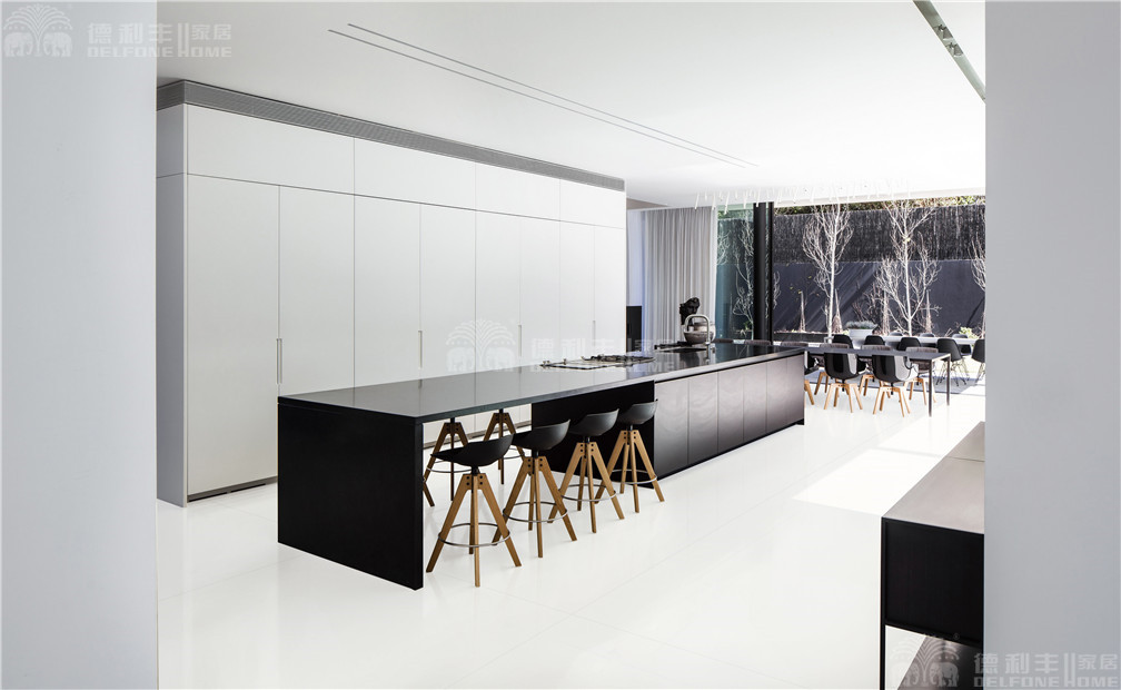 【新品品鑒】香奈兒白——與眾不同的純粹(圖5) 【新品品鑒】香奈兒白——與眾不同的純粹(圖5)