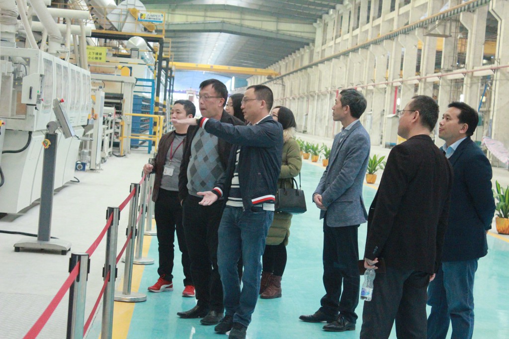 建材界“大腦”齊聚德利豐家居生產基地，力贊(圖10)