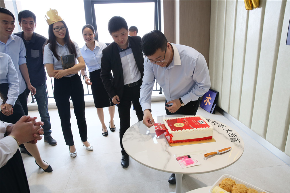 “凝聚力量，共創輝煌”德利豐家居月度總結暨(圖18)