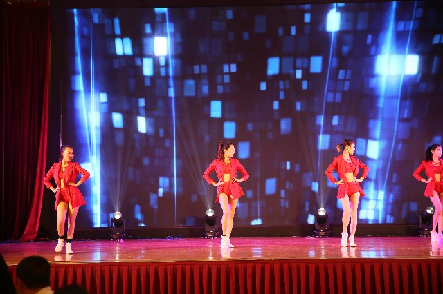 共襄盛舉丨大美·大宅·大未來!德利豐家居云浮(圖24) 共襄盛舉丨大美·大宅·大未來!德利豐家居云浮(圖24)