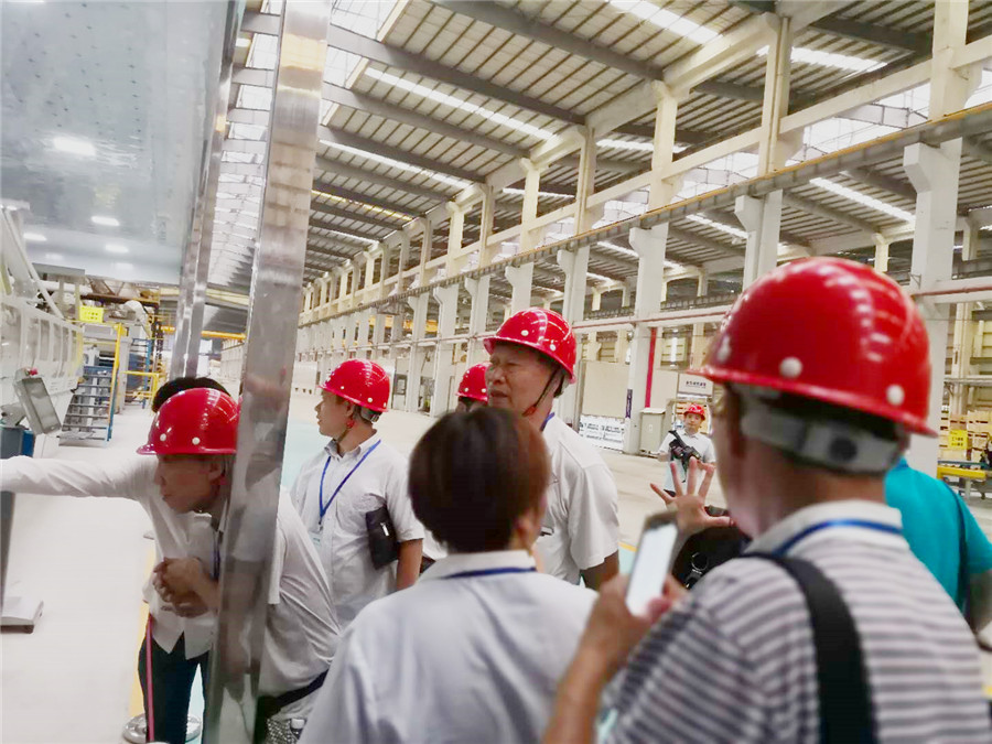 大無止境,金牌企業全國罕見超大巖板耀世呈現(圖8) 大無止境,金牌企業全國罕見超大巖板耀世呈現(圖8)