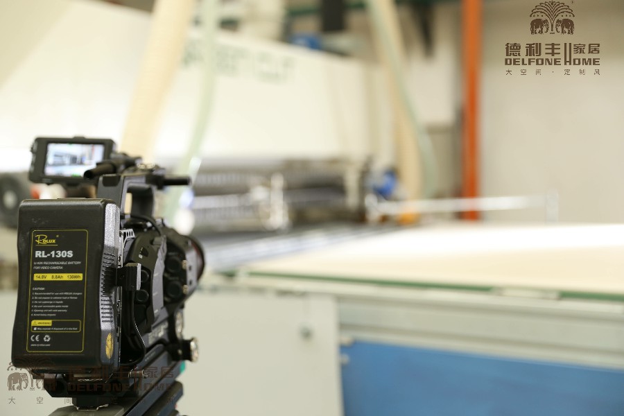 大無止境,金牌企業全國罕見超大巖板耀世呈現(圖9) 大無止境,金牌企業全國罕見超大巖板耀世呈現(圖9)