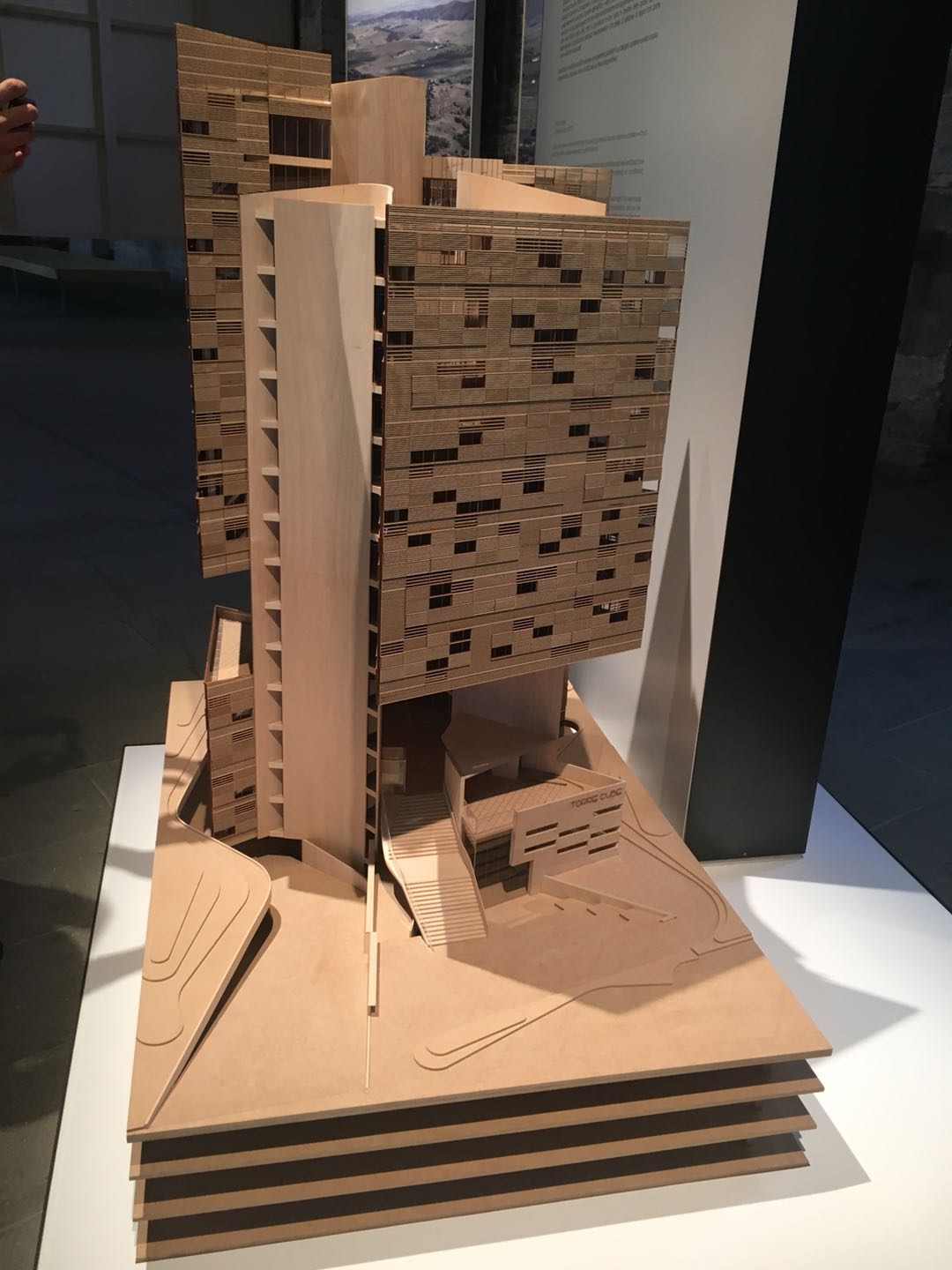 建筑的目的，最初不過就是為了改變?nèi)藗兊娜粘?圖8)