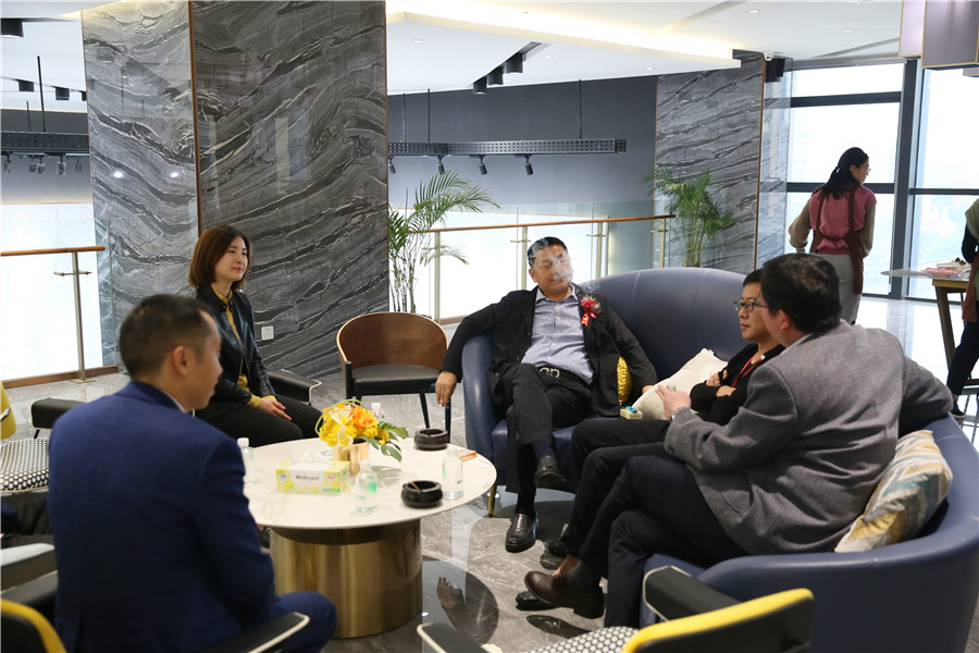 一口氣簽了8家戰略合作協議,金牌企業開啟雙贏(圖2) 一口氣簽了8家戰略合作協議,金牌企業開啟雙贏(圖2)