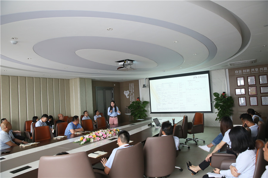 5月系統(tǒng)培訓(xùn)燃激情，德利豐蓄力打造高素質(zhì)人才(圖3)