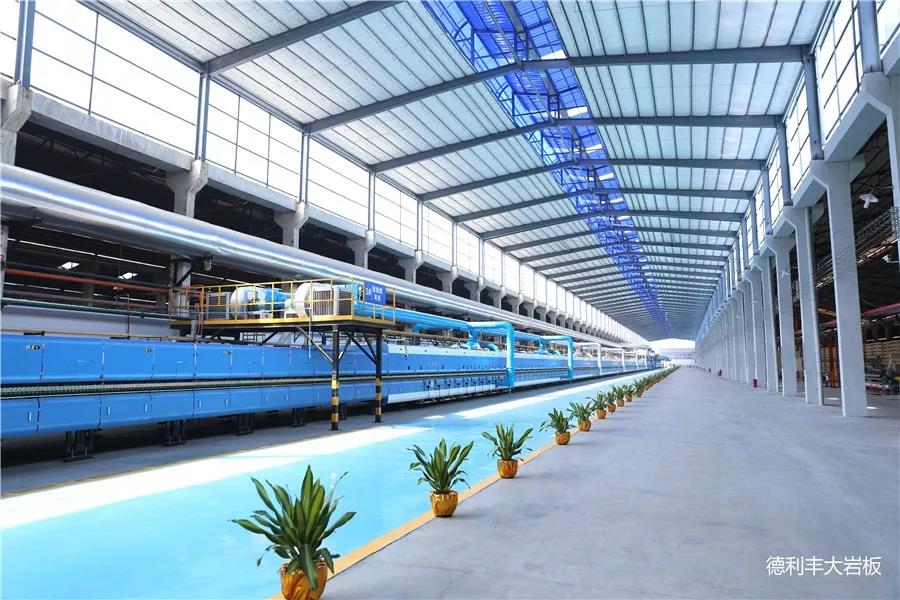 面對巖板“大”紅利時代,高級玩家該如何大獲(圖11) 面對巖板“大”紅利時代,高級玩家該如何大獲(圖11)