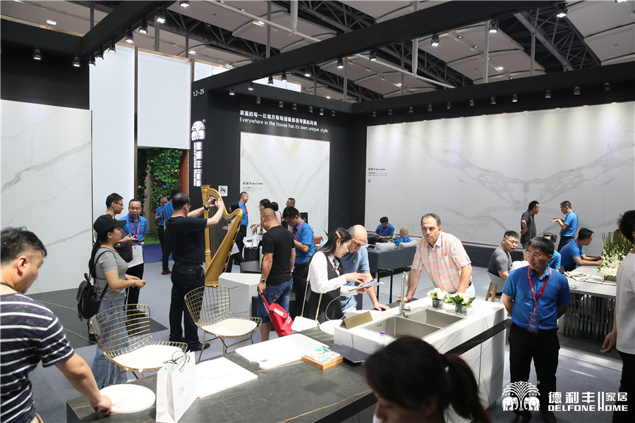 直擊廣州建博會——德利豐大巖板玩出新高度 開(圖18)