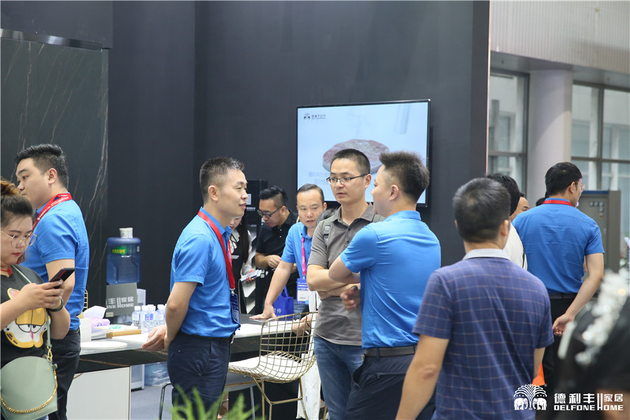 直擊廣州建博會——德利豐大巖板玩出新高度 開(圖19)