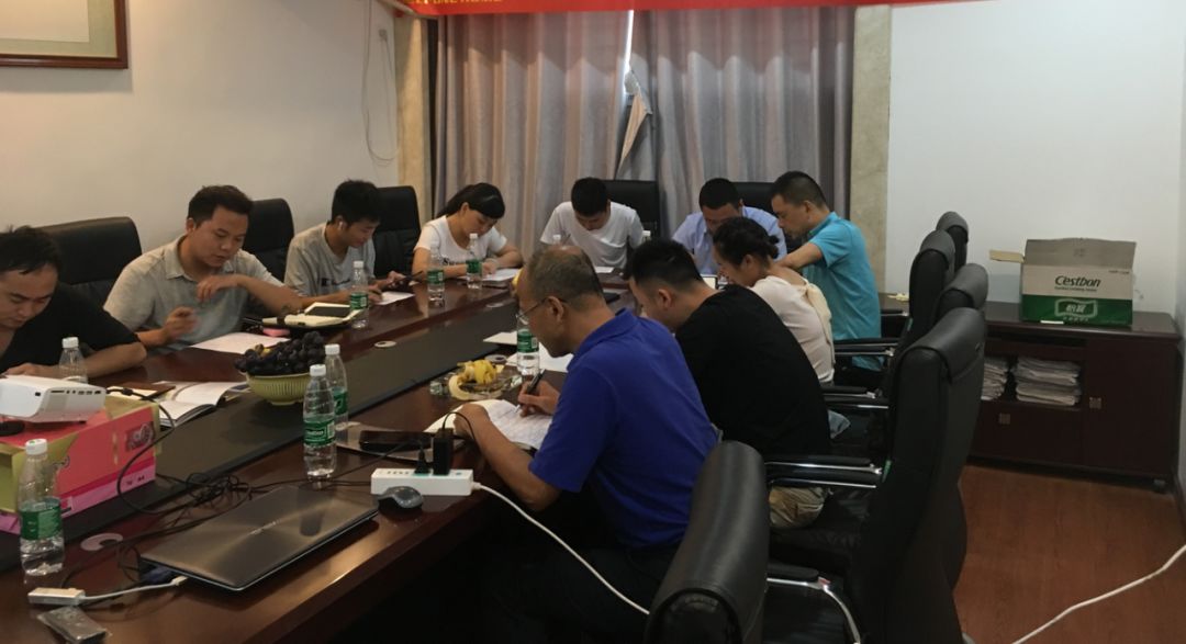 只做將軍不做兵!德利豐家居紅安縣終端實戰特(圖2) 只做將軍不做兵!德利豐家居紅安縣終端實戰特(圖2)