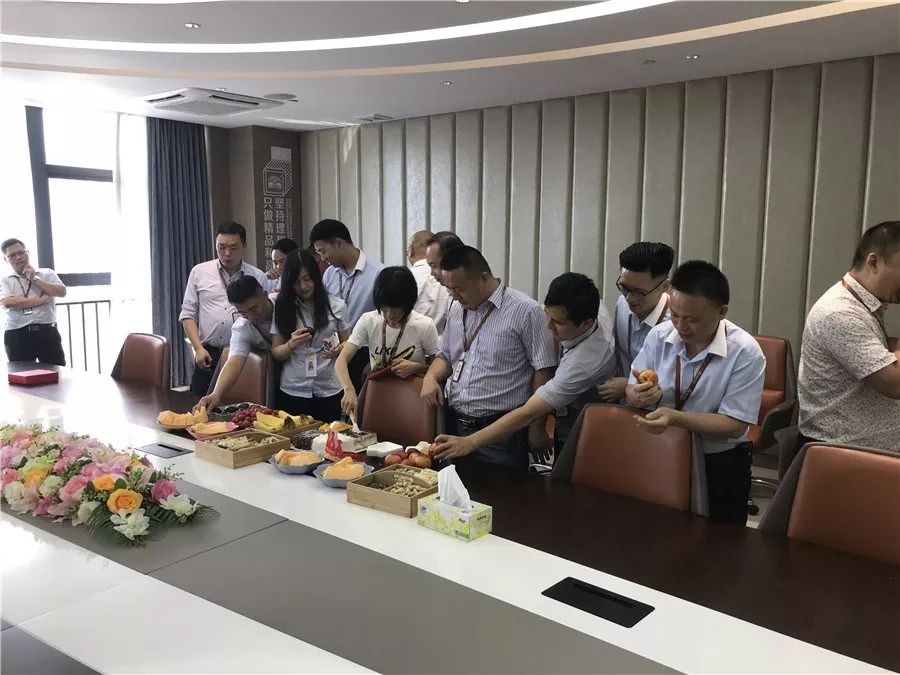 7月生日會—愿你被這個世界溫柔對待(圖3) 7月生日會—愿你被這個世界溫柔對待(圖3)