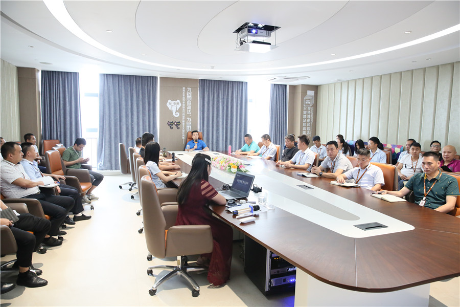 創新突圍 勢達目標——德利豐家居7月總結會圓滿(圖9) 創新突圍 勢達目標——德利豐家居7月總結會圓滿(圖9)