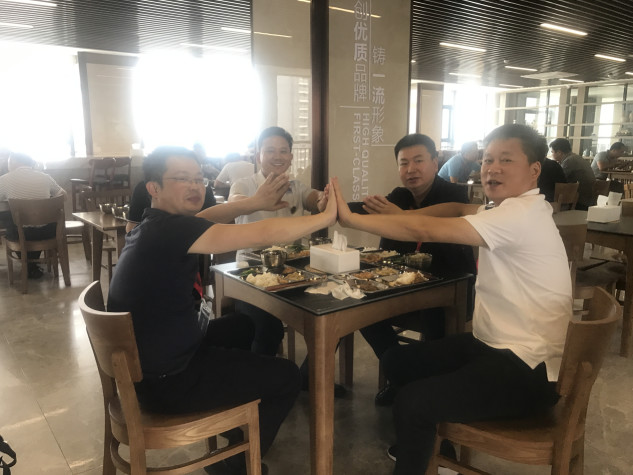 致勝未來(lái),2019必須打贏的仗 記2019年金牌商學(xué)院(圖22) 致勝未來(lái),2019必須打贏的仗 記2019年金牌商學(xué)院(圖22)