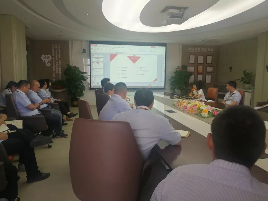 用知識鍛造復合型人才矩陣 —《大巖板·大空間(圖4) 用知識鍛造復合型人才矩陣 —《大巖板·大空間(圖4)