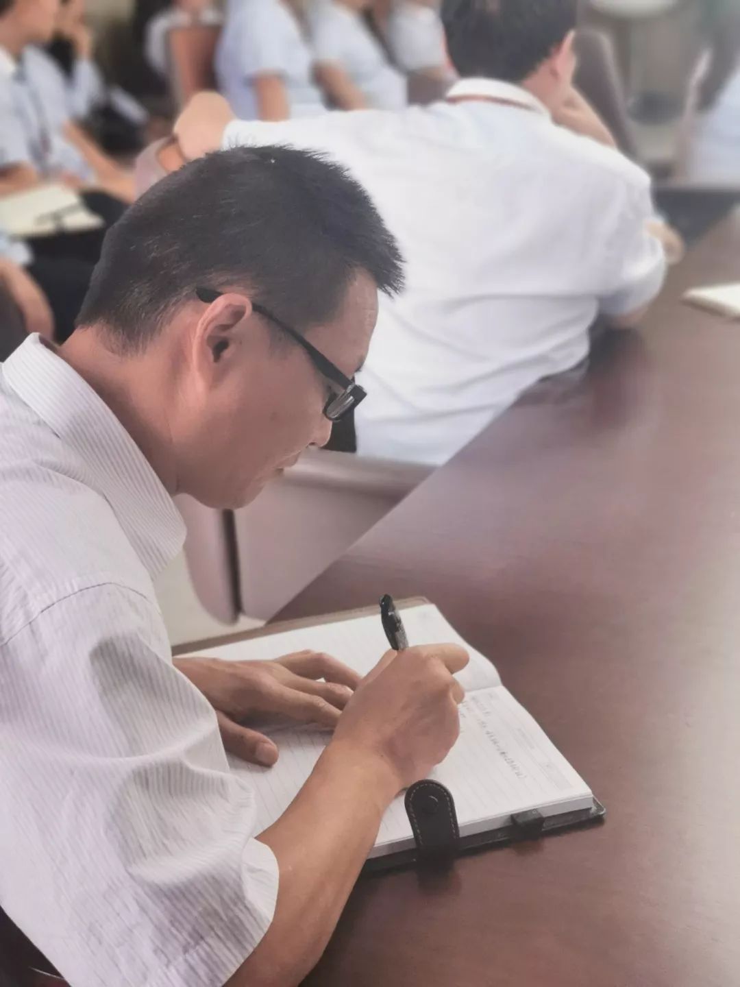 用知識鍛造復合型人才矩陣 —《大巖板·大空間(圖6) 用知識鍛造復合型人才矩陣 —《大巖板·大空間(圖6)