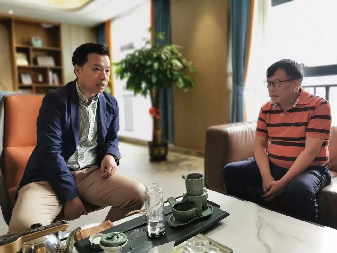 【尹虹陶瓷頻道】高端訪談—德利豐家居建材總(圖2) 【尹虹陶瓷頻道】高端訪談—德利豐家居建材總(圖2)