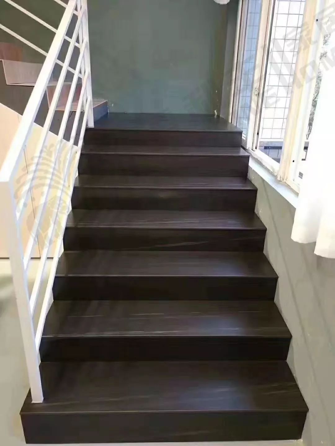 巖板——讓樓梯“大”有不同(圖5) 巖板——讓樓梯“大”有不同(圖5)