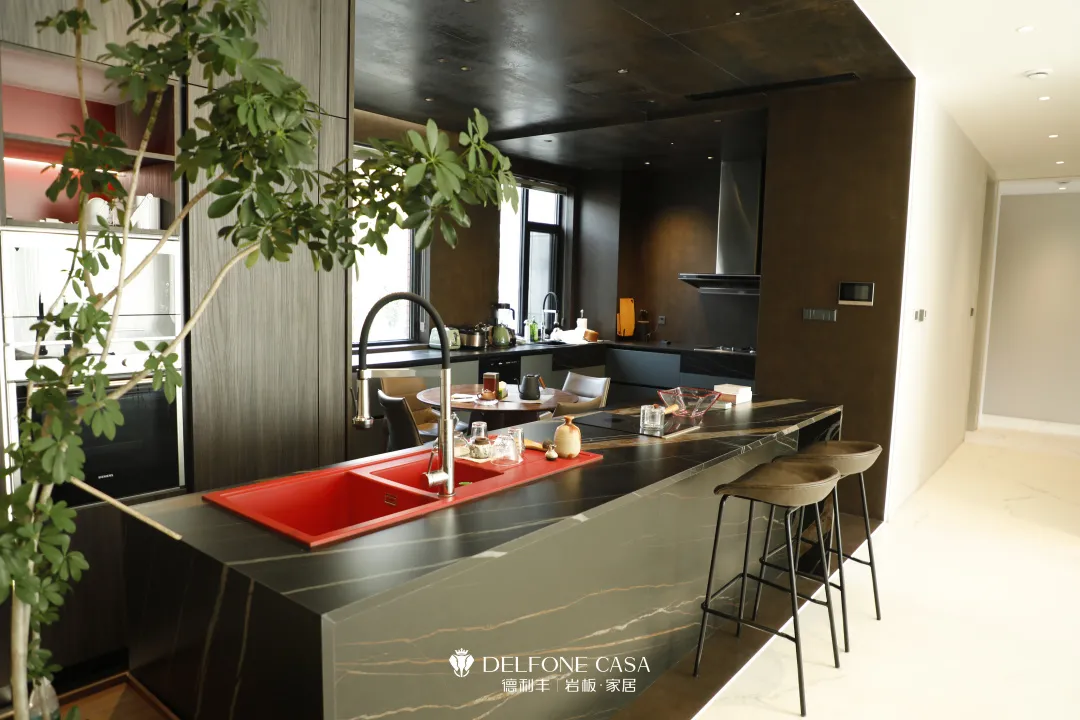 家裝案例 | 高級雅致的大平層別墅，演繹一半設計，一半藝術(圖6)