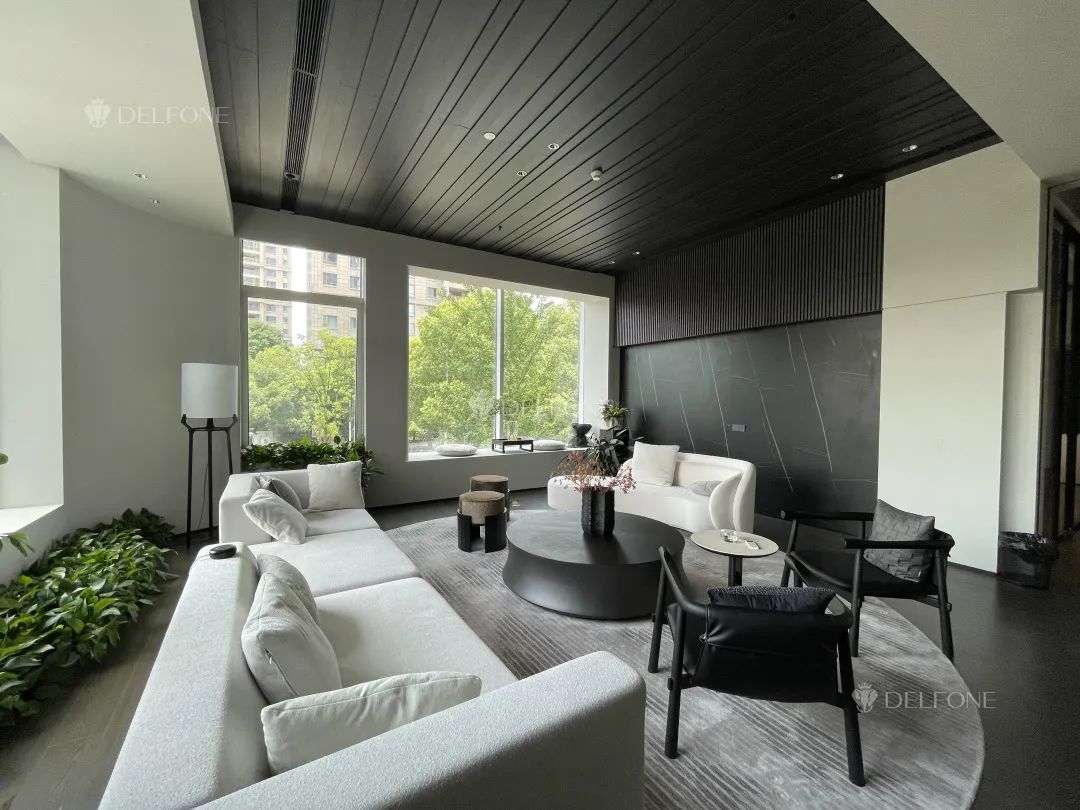 DELFONE案例分享 | 現(xiàn)代簡(jiǎn)約風(fēng) X 設(shè)計(jì)工作室,巖繹至美辦公環(huán)境(圖13) 圖片