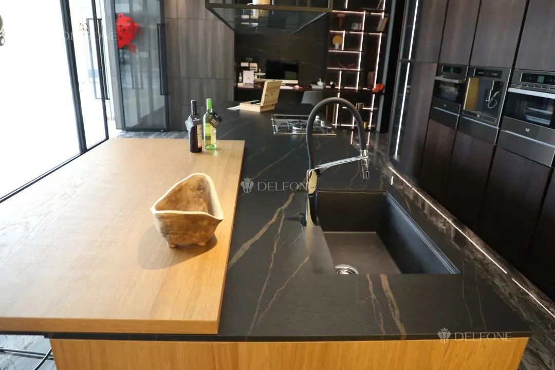 智造再升級(jí) | 德利豐巖板超強(qiáng)復(fù)合材料裝備線剪彩儀式隆重舉行(圖9) 圖片