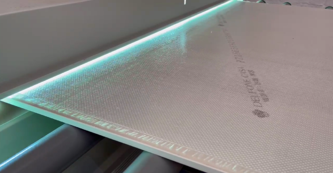 智造再升級(jí) | 德利豐巖板超強(qiáng)復(fù)合材料裝備線剪彩儀式隆重舉行(圖8) 圖片