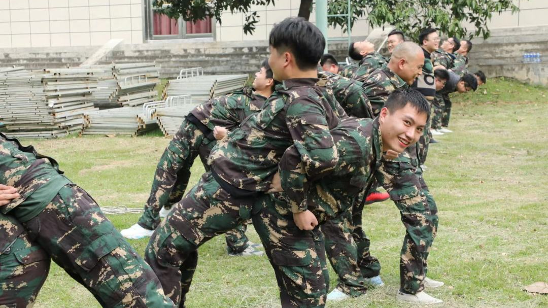凝心聚力 共贏新征程 | 2023德利豐家居營銷中心拓展特訓暨誓師大會圓滿舉行(圖17) 圖片