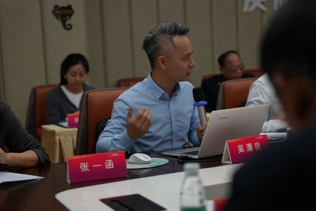 《陶瓷巖板》國(guó)家標(biāo)準(zhǔn)研討會(huì)在德利豐總部隆重召開(kāi)(圖5) 圖片