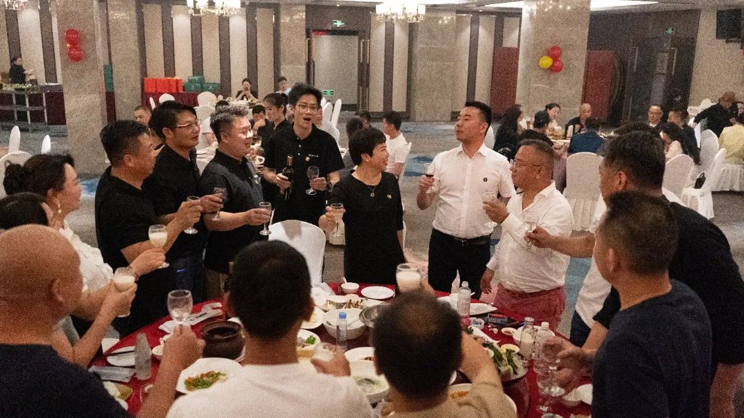 德利豐寧波旗艦店盛大開業 | 以設計之名,巖造家居美學(圖22) 德利豐寧波旗艦店盛大開業 | 以設計之名,巖造家居美學(圖22)