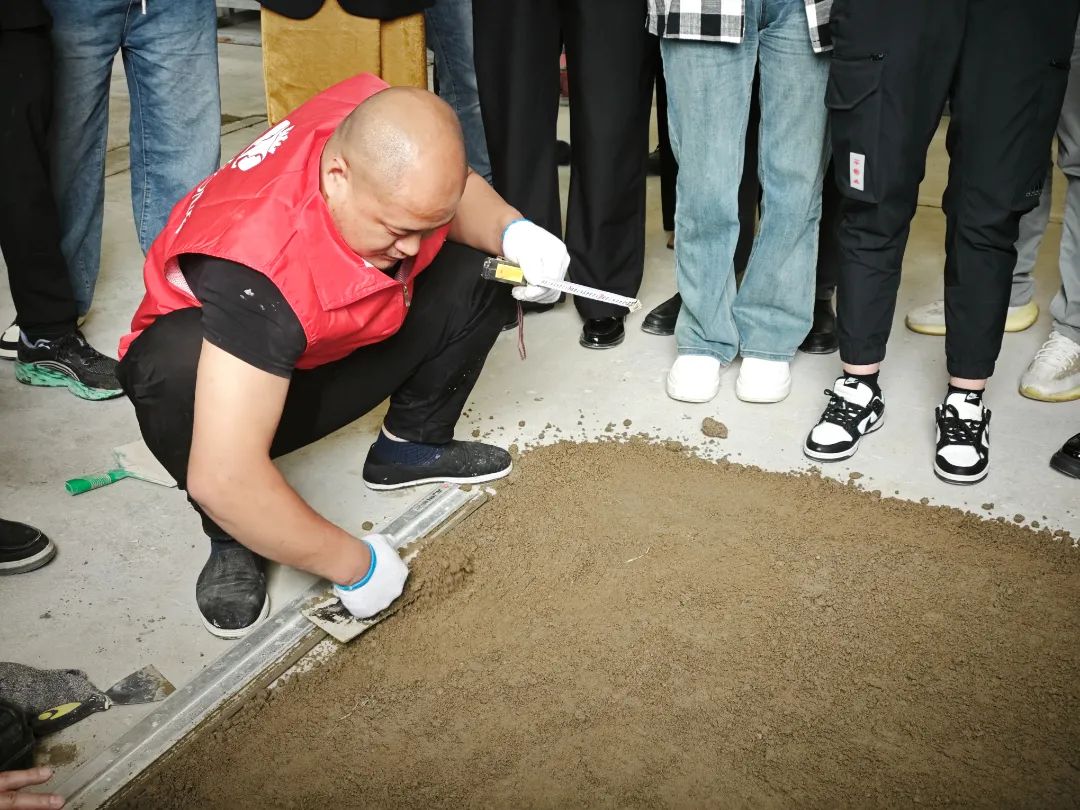 共探增長(zhǎng)之道 | 2024德利豐百萬(wàn)單店特訓(xùn)營(yíng)一華北站圓滿舉行(圖28) 共探增長(zhǎng)之道 | 2024德利豐百萬(wàn)單店特訓(xùn)營(yíng)一華北站圓滿舉行(圖28)